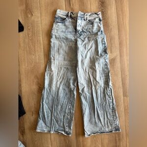 Express relaxed wide leg jeans size 10